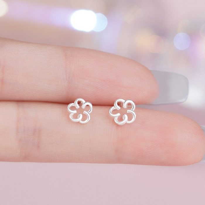 999 Fine Silver Forest Floral Stud Earrings - Image 5