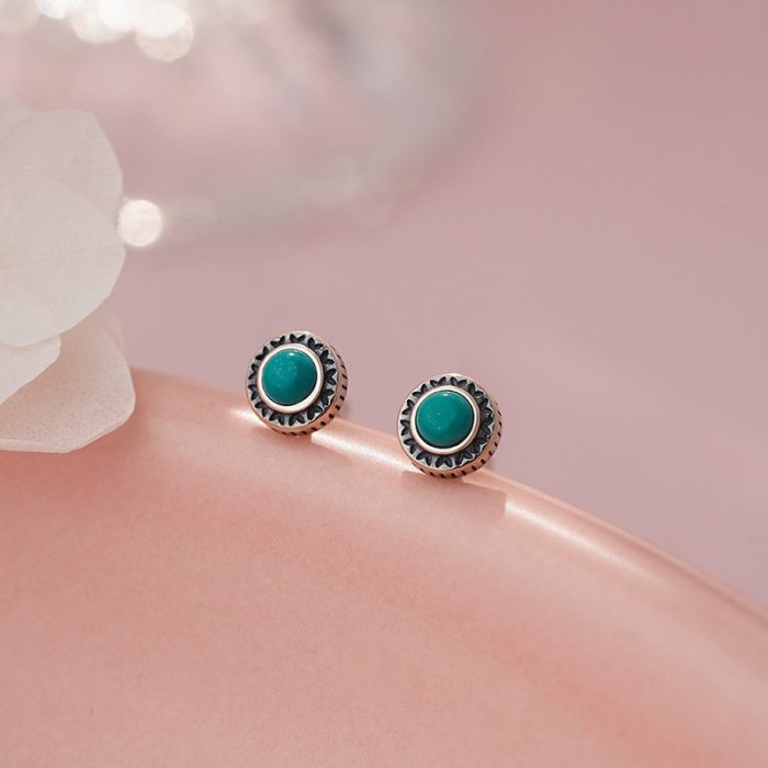 925 Sterling Silver Turquoise Screw Back Earrings - Image 5