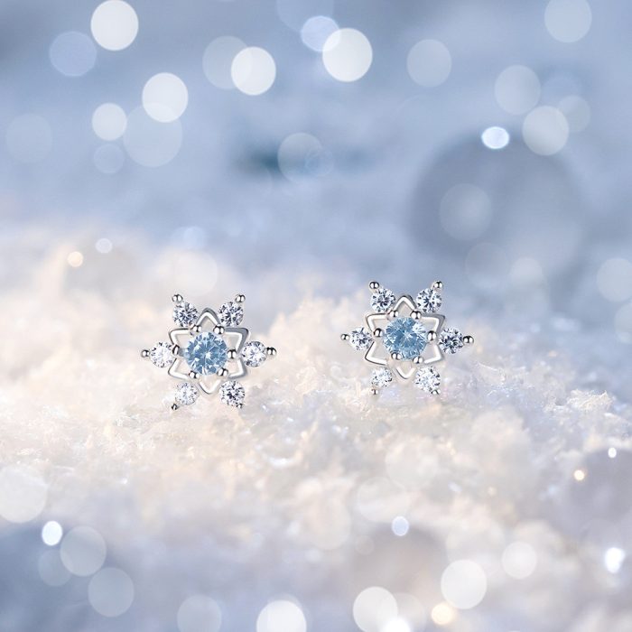 999 Fine Silver Snowflake Stud Earrings, Christmas Sweet Style Cute - Image 3