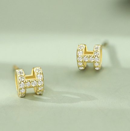 925 Sterling Silver Personalized Small Polished Letter H 3D Pave CZ Stud Earrings - Image 4