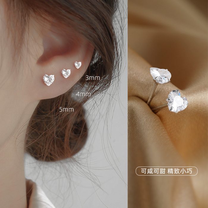 925 Sterling Silver Heart CZ Stud Earrings - Image 3