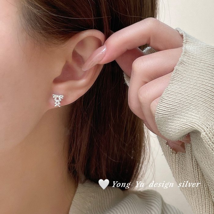 999 Fine Silver Minimalist Bow Stud Earrings - Image 5
