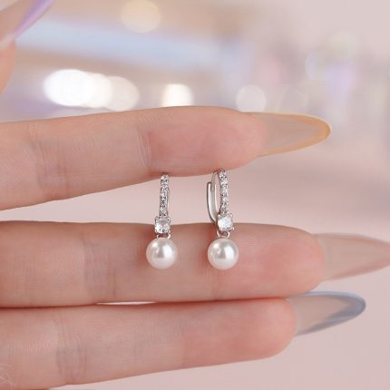 925 Sterling Silver Japanese Pearl Hoop Earrings - Image 4