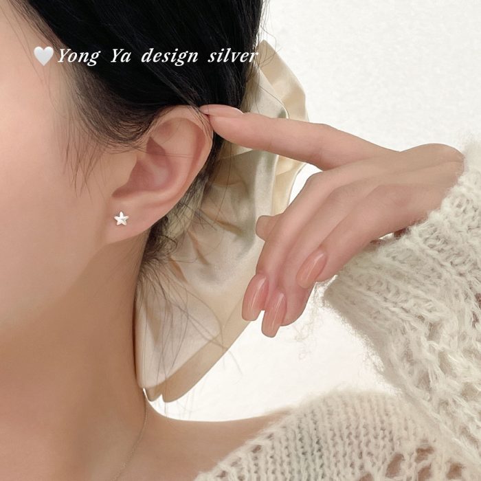 999 Fine Silver Heart Star Stud Earrings - Image 3