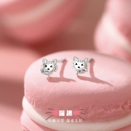 999 Fine Silver Cat Fish Stud Earrings - Image 3