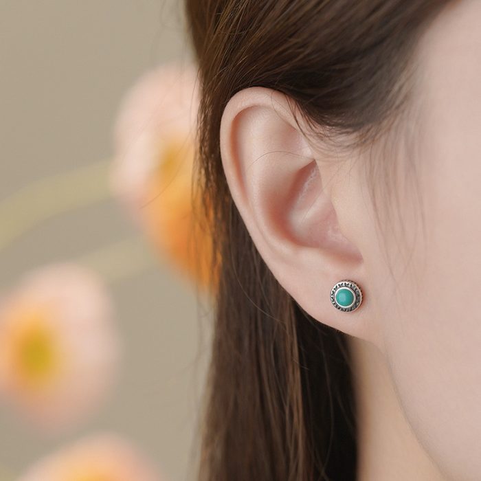925 Sterling Silver Turquoise Screw Back Earrings - Image 2