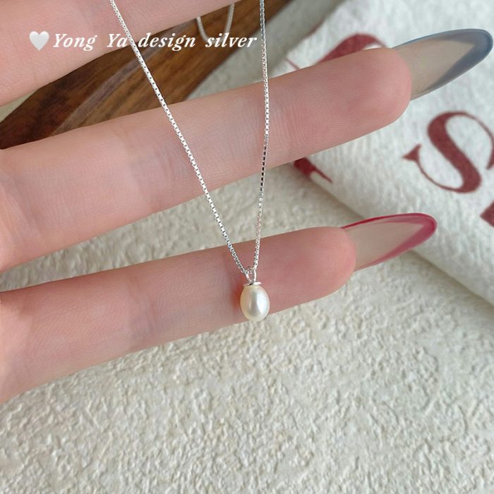 925 Sterling Silver Light Luxury Unique Pearl Necklace - Image 3