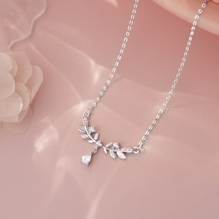 999 Fine Silver Exquisite Leaf Teardrop CZ Necklace - Image 3