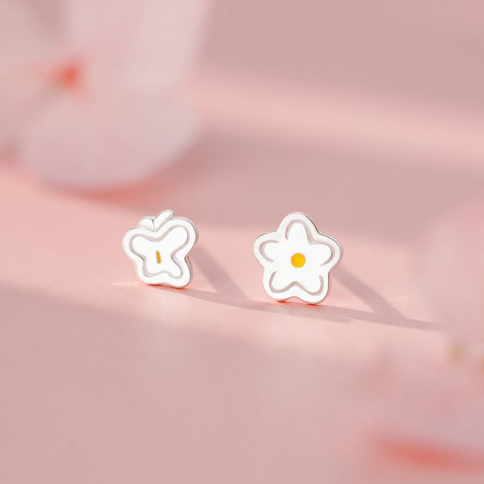 999 Fine Silver Floral Butterfly Stud Earrings - Image 6