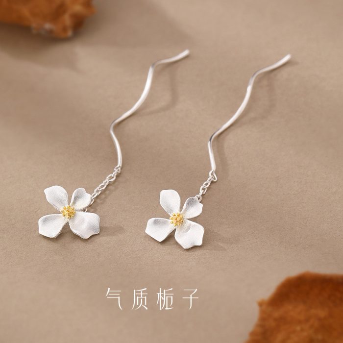 999 Fine Silver Gardenia Threader Earrings - Image 5