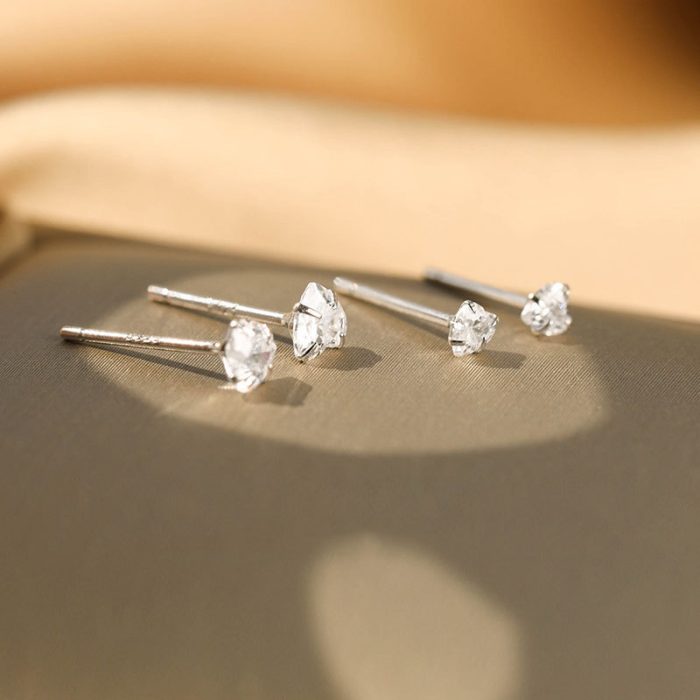 925 Sterling Silver Heart CZ Stud Earrings - Image 6