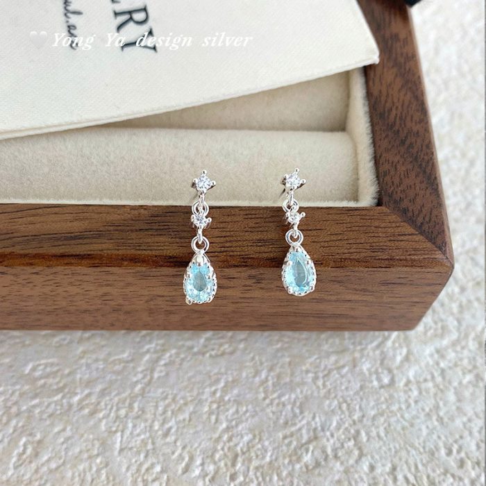 999 Fine Silver Summer Bestseller Teardrop CZ Stud Earrings - Image 6