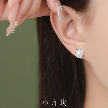 999 Fine Silver Square Pearl Hoop Earrings - Image 4