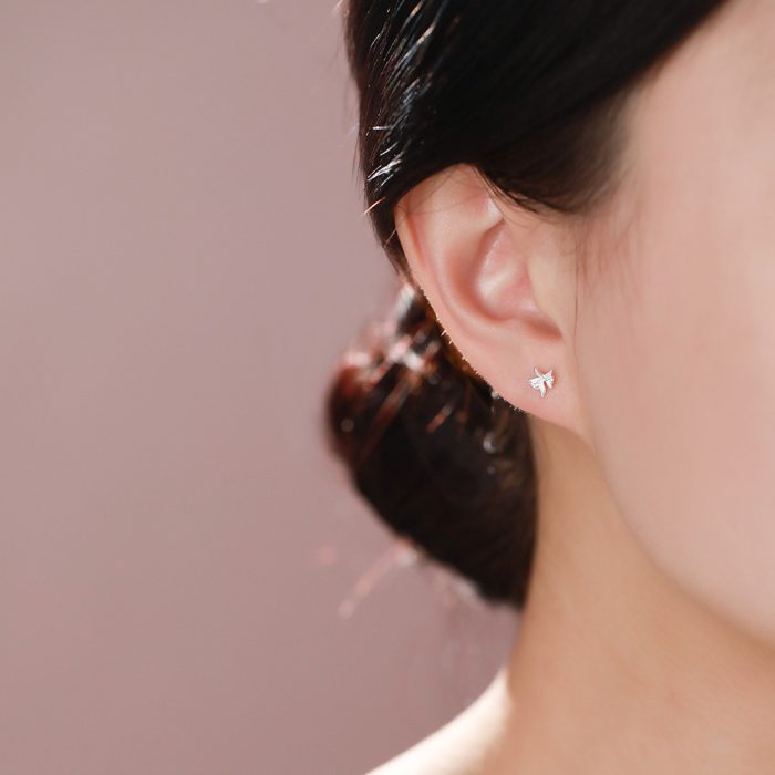999 Fine Silver Premium Sweet Orchid Stud Earrings - Image 2