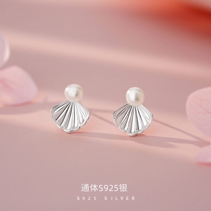 925 Sterling Silver Sweet Pearl Shell Stud Earrings - Image 3