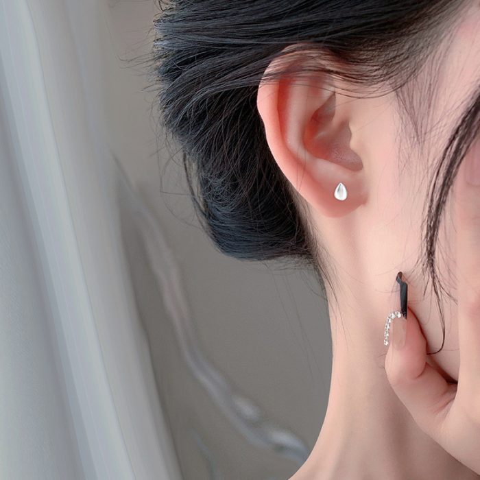 999 Fine Silver Polished Ball Stud Earrings - Image 2