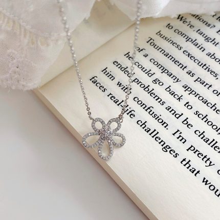 999 Fine Silver Floral Necklace - Image 3