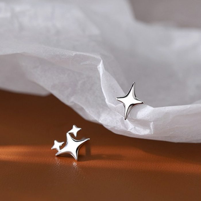 925 Sterling Silver Tetragram Stud Earrings - Image 3