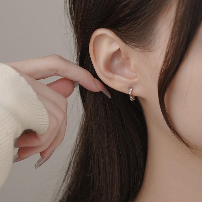 999 Fine Silver Personalized Twisted Stripe Hoop Earrings - Image 4
