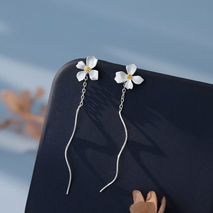 999 Fine Silver Light Luxury Gardenia Threader Earrings - Image 3