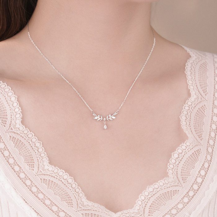 999 Fine Silver Exquisite Leaf Teardrop CZ Necklace - Image 4