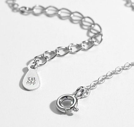 999 Fine Silver Four Leaf Clover Necklace - Image 4