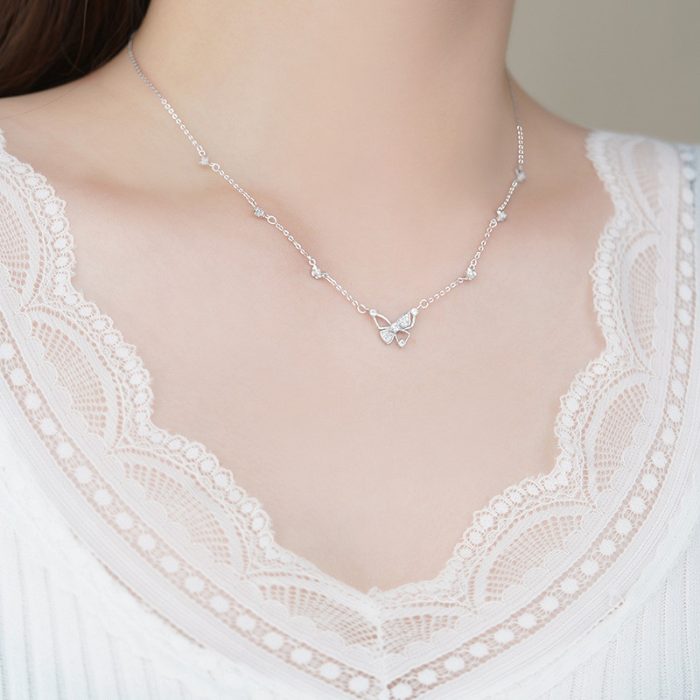 999 Fine Silver Fresh Hollow Butterfly Necklace - Image 2