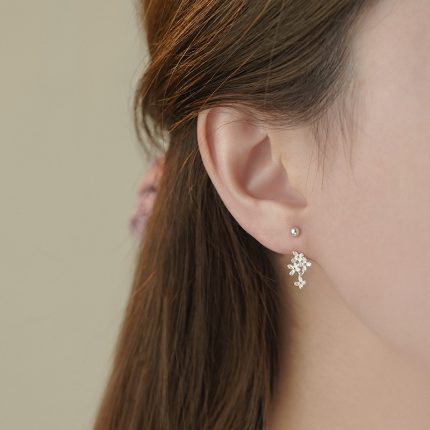 999 Fine Silver Floral U-Shaped Screw Back Earrings - Image 2