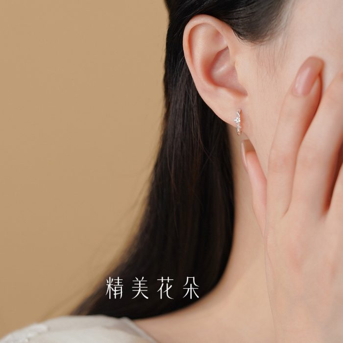 999 Fine Silver Classic Forest Wrapped Flower Hoop Earrings - Image 5