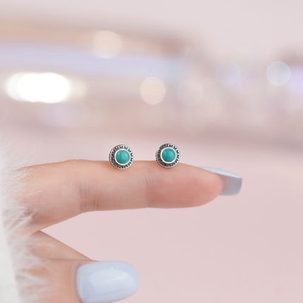 925 Sterling Silver Turquoise Screw Back Earrings - Image 3