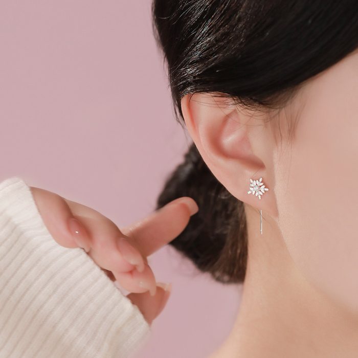 999 Fine Silver Snowflake Threader Earrings - Image 5