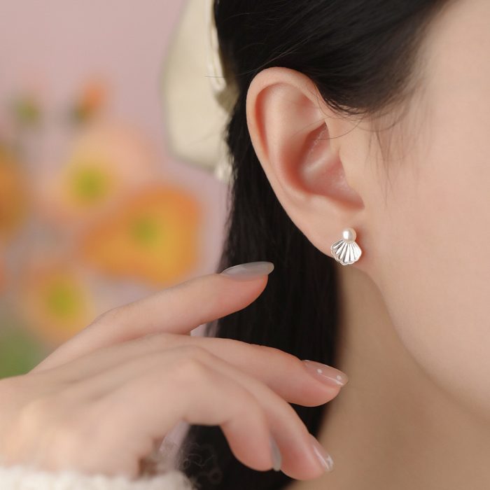 925 Sterling Silver Sweet Pearl Shell Stud Earrings - Image 2