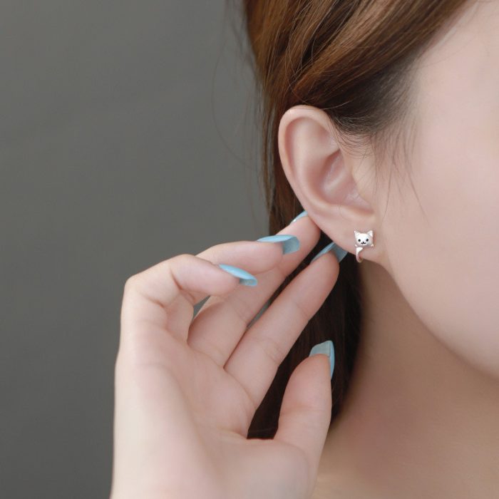 999 Fine Silver Cat Enamel Hoop Earrings - Image 2