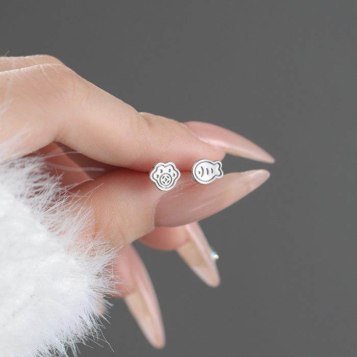 999 Fine Silver Cat Paw Fish Stud Earrings - Image 6