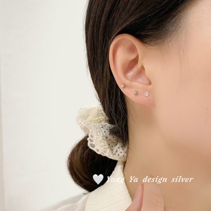 999 Fine Silver Yarn Ball Stud Earrings - Image 5