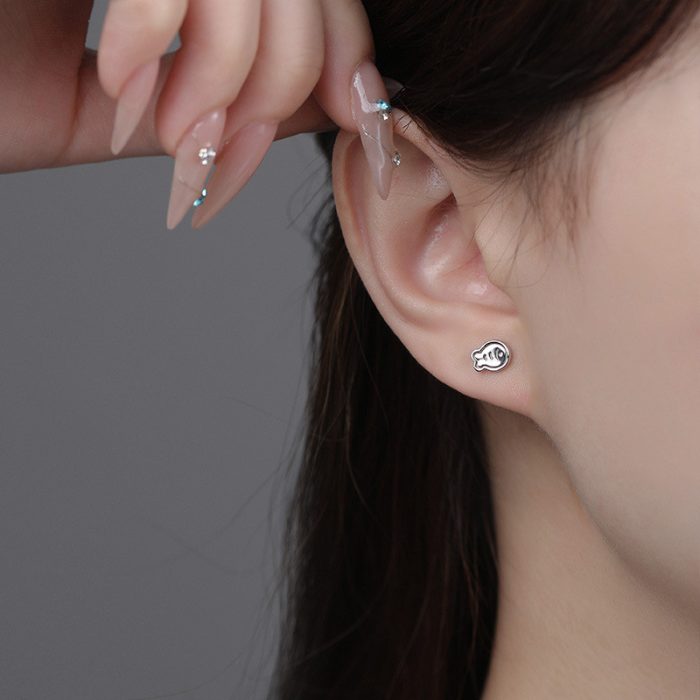 999 Fine Silver Cat Paw Fish Stud Earrings - Image 5