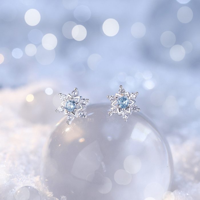 999 Fine Silver Snowflake Stud Earrings, Christmas Sweet Style Cute - Image 4