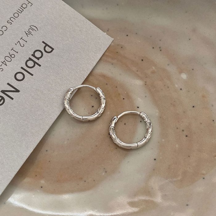 925 Sterling Silver Embossed Hoop Earrings - Image 3