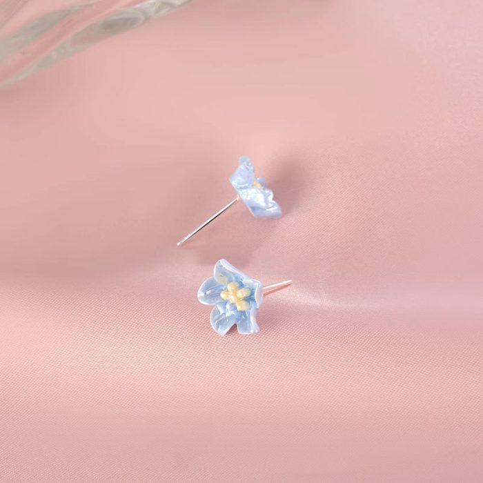 925 Sterling Silver Blue Camellia Stud Earrings - Image 3