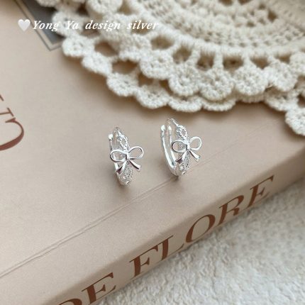 925 Sterling Silver Hollow Bow Hoop Earrings - Image 4